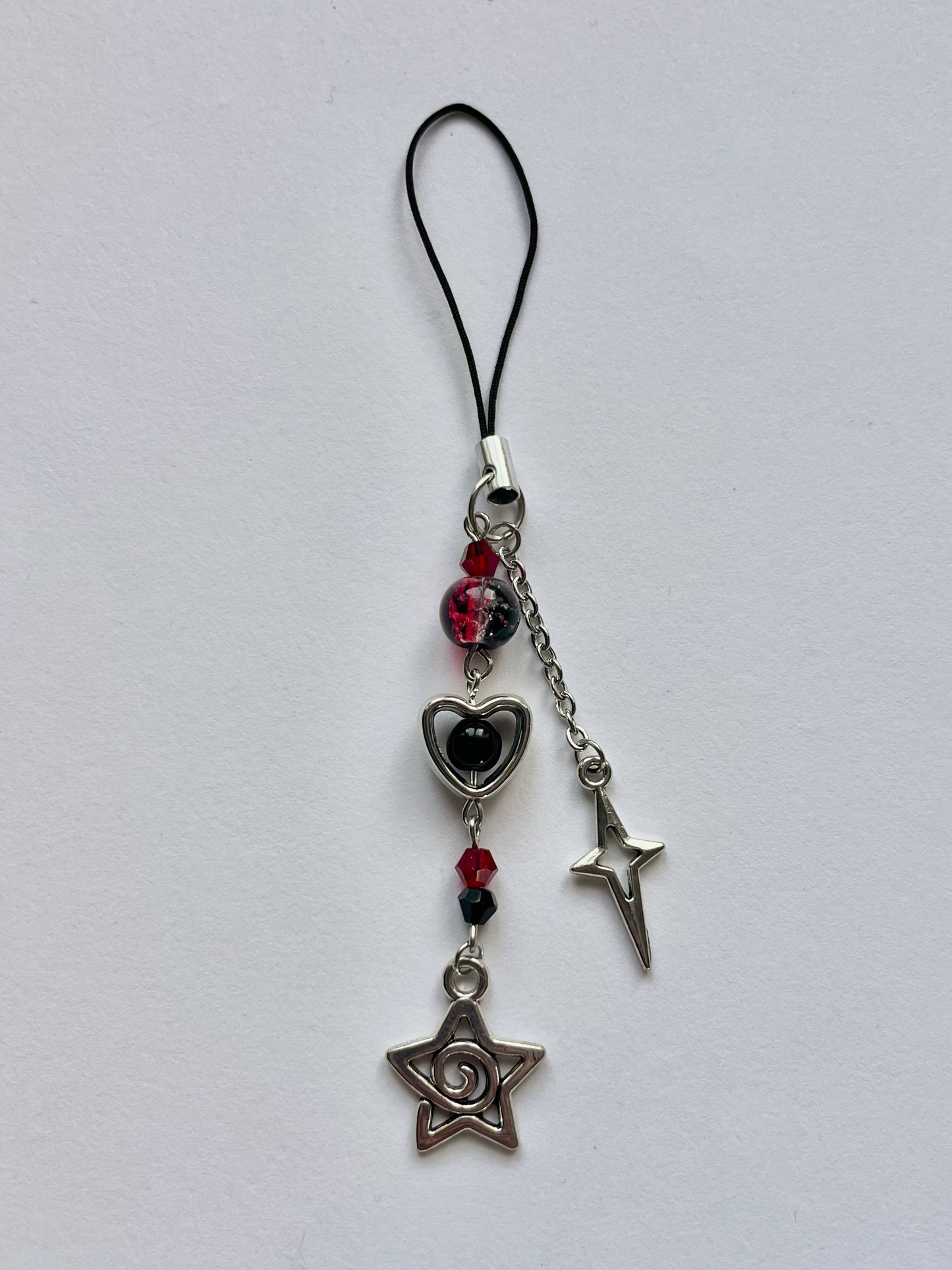 𝐕𝐢𝐜𝐢𝐨𝐮𝐬 𝐇𝐞𝐚𝐫𝐭 𝐏𝐡𝐨𝐧𝐞 𝐂𝐡𝐚𝐫𝐦