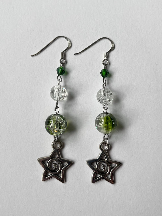 𝐌𝐲𝐬𝐭𝐢𝐜 𝐌𝐨𝐬𝐬 𝐄𝐚𝐫𝐫𝐢𝐧𝐠𝐬