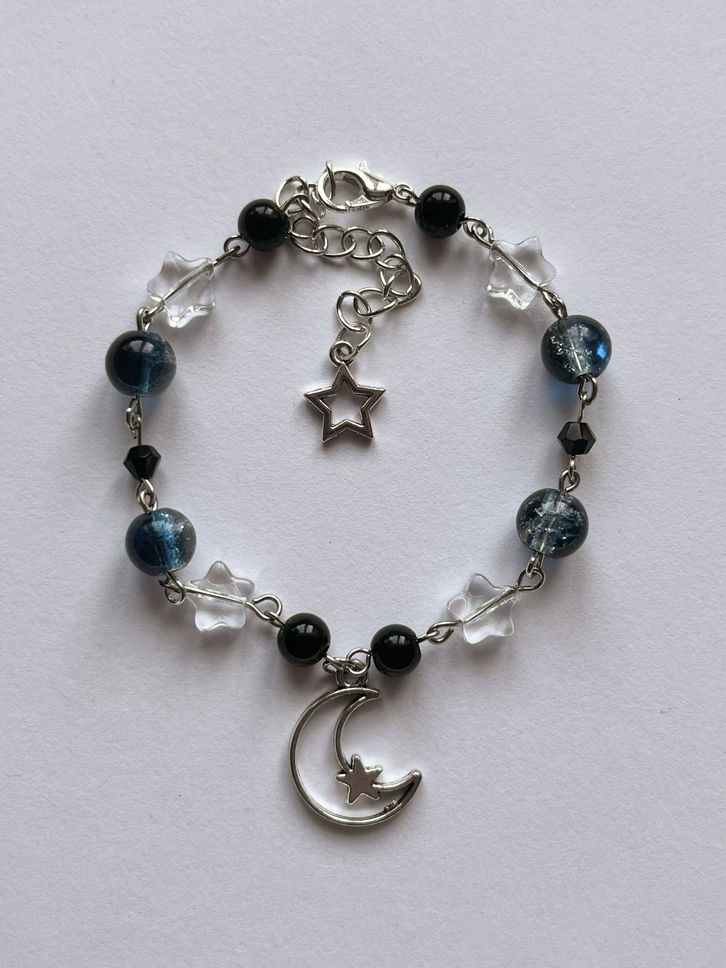 𝐂𝐨𝐬𝐦𝐢𝐜 𝐂𝐫𝐞𝐬𝐜𝐞𝐧𝐭 𝐁𝐫𝐚𝐜𝐞𝐥𝐞𝐭