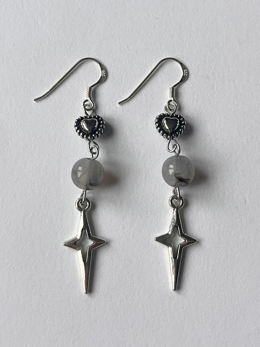 𝐇𝐞𝐚𝐫𝐭 𝐨𝐟 𝐭𝐡𝐞 𝐇𝐚𝐳𝐞 𝐄𝐚𝐫𝐫𝐢𝐧𝐠𝐬