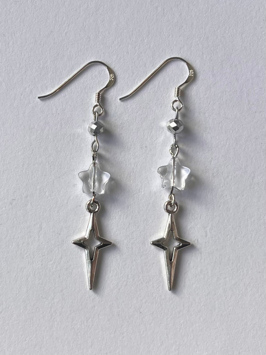 𝐀𝐬𝐭𝐫𝐚 𝐋𝐮𝐱 𝐄𝐚𝐫𝐫𝐢𝐧𝐠𝐬